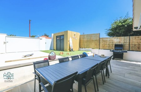 Terrasse extérieure et dépendance aménagée  - Maison Baitona - Cabinet ARCADIE 